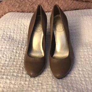 Jessica Simpson Brown Wedge heels